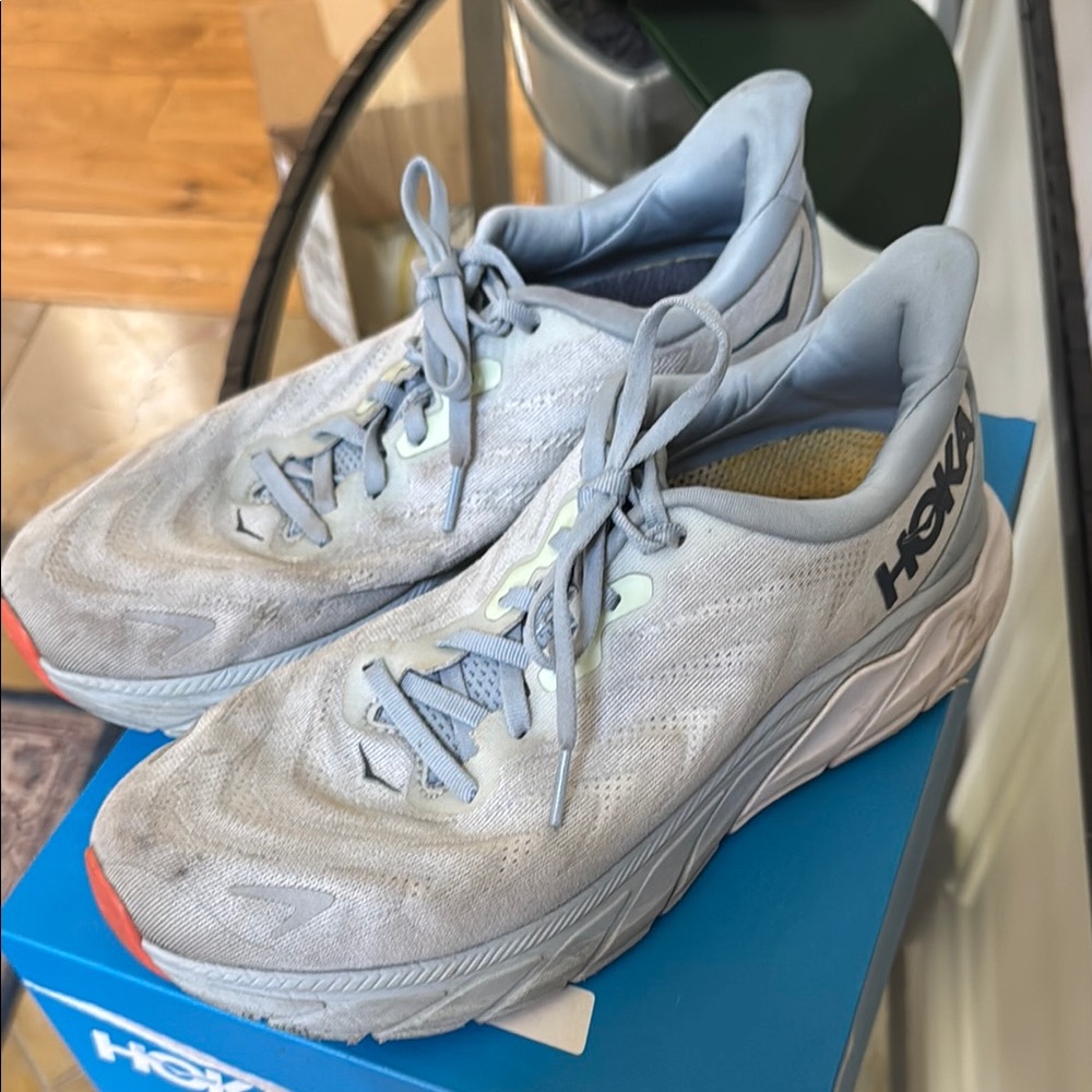 HOKA Arahi Light Blue Running Shoes - Size 10 - Picture 8 of 8